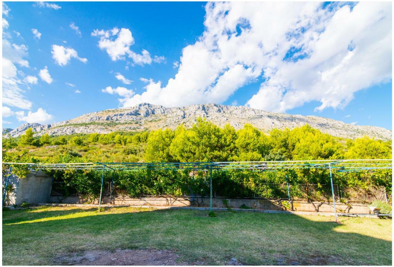 Batinic Apartmani Omis Exterior photo