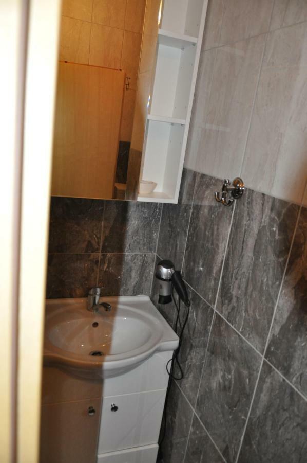 Batinic Apartmani Omis Exterior photo